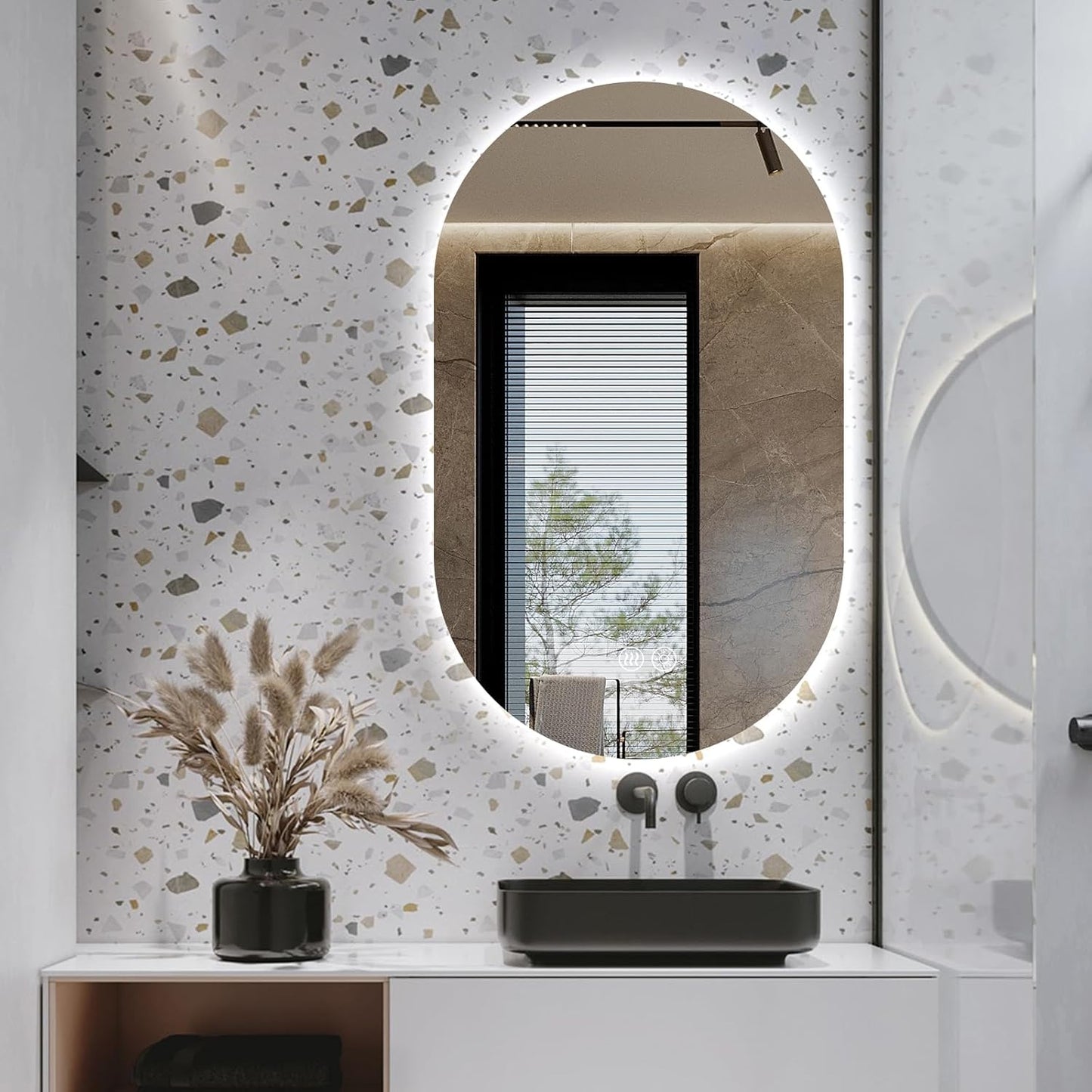 Espelho Oval Lapidado com LED 110x80 cm com Touch-Screen Premium